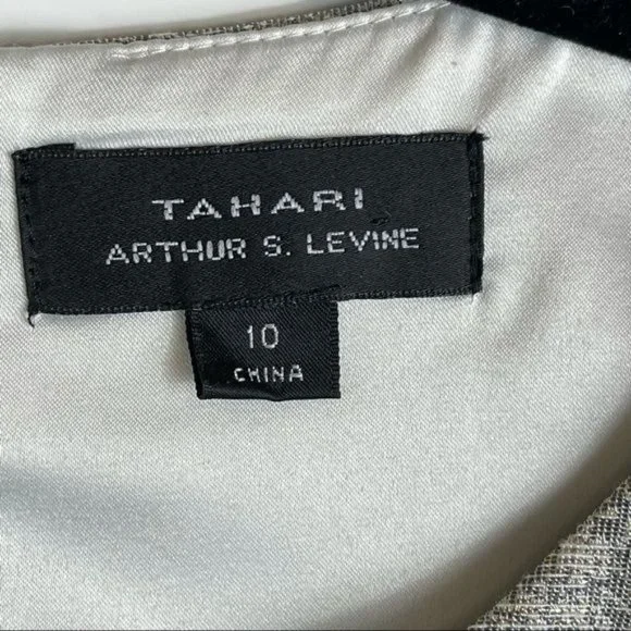 Tahari ASL Gold Brocade Sleeveless Cocktail Dress Vertical Ruffle Detail Size 10 - Picture 7 of 9